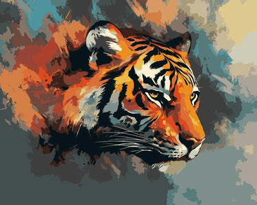 Eläinaiheinen numeromaalaus, jossa tiikerin kasvot loistavat oranssin ja mustan sävyissä, ympärillä savumaisia abstrakteja sävyjä.